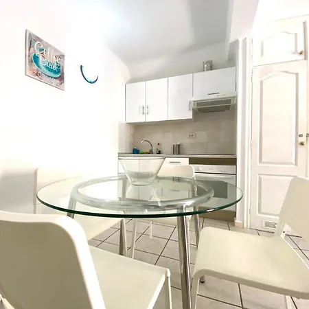 아파트 Bungalow Con Piscina En Rocas Del Mar, Tenerife Sur 코스타델실렌시오