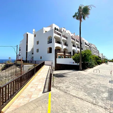 아파트 Bungalow Con Piscina En Rocas Del Mar, Tenerife Sur *
