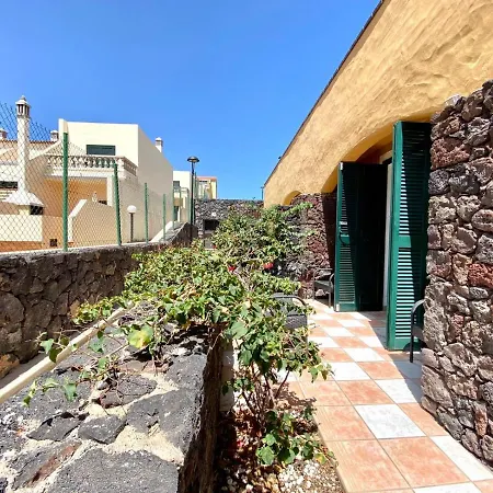 아파트 Bungalow Con Piscina En Rocas Del Mar, Tenerife Sur