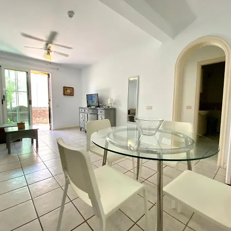 아파트 Bungalow Con Piscina En Rocas Del Mar, Tenerife Sur
