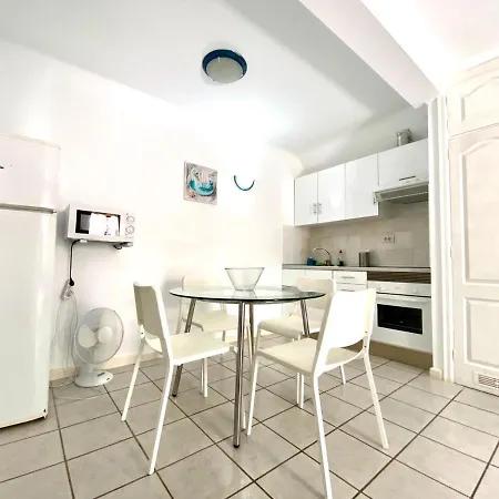 Bungalow Con Piscina En Rocas Del Mar, Tenerife Sur