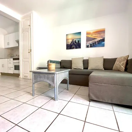 Apartment Bungalow Con Piscina En Rocas Del Mar, Tenerife Sur Costa Del Silencio