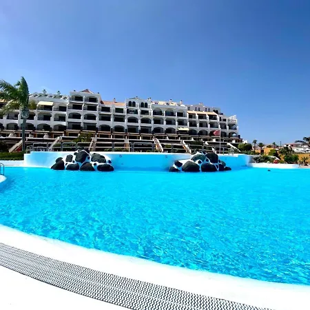 Bungalow Con Piscina En Rocas Del Mar, Tenerife Sur Costa Del Silencio